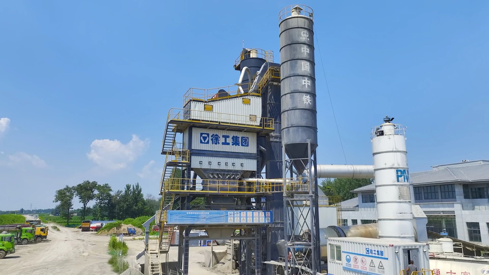 5000型！助力河南高速建設(shè)！