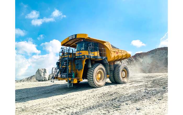 高端突破，裝備美好丨徐工XDE130雙橋剛性礦車持續(xù)批量發(fā)車澳洲