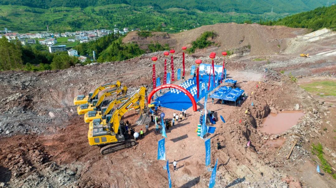 礦山之巔，蜀道論劍！徐工邀您共鑒綠色施工新紀(jì)元