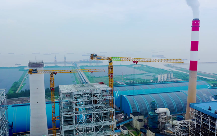 雙塔合璧！華能太倉電廠項(xiàng)目徐工超大塔顯身手