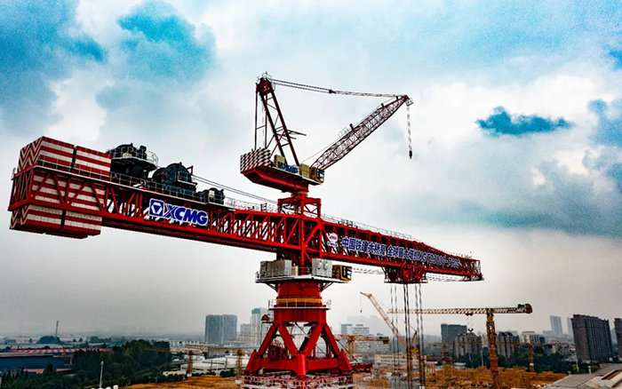 23000噸米！徐工“全球最大塔機(jī)”下線交付！