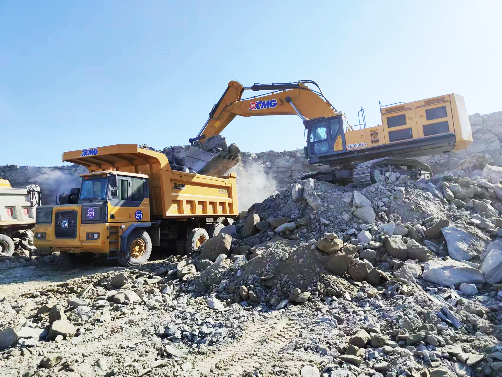 “黃金搭檔”—XE950GA與XDR90完美組合，高效賦能礦山開采