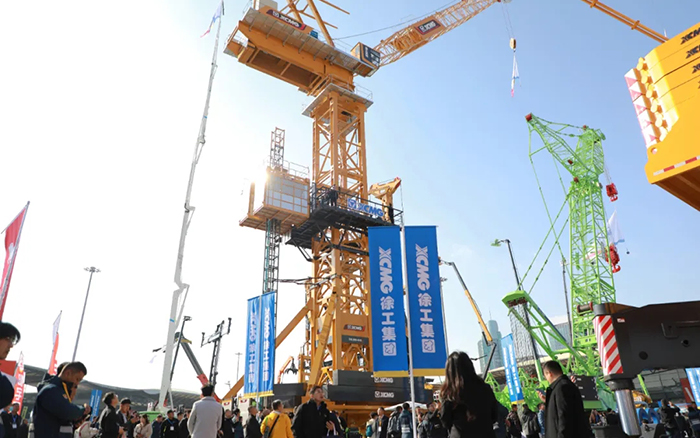 bauma CHINA 2024丨徐工塔式起重機(jī)、智能施工升降機(jī)火熱亮相