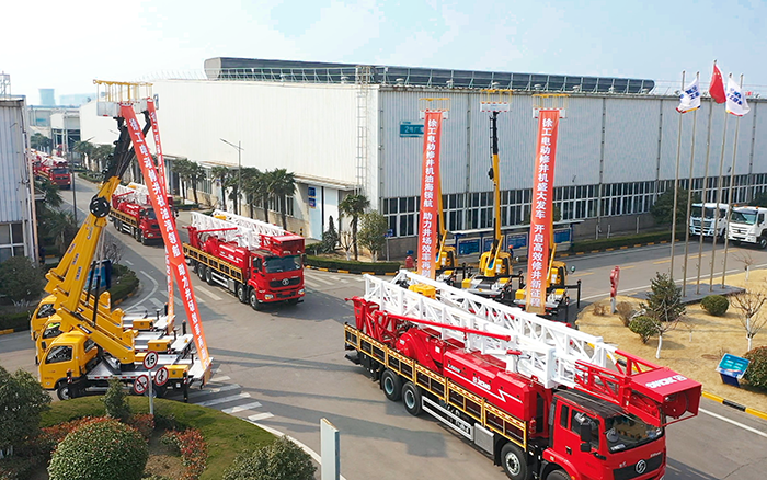 綠色修井效率再刷新，徐工電動(dòng)修井機(jī)批量發(fā)車