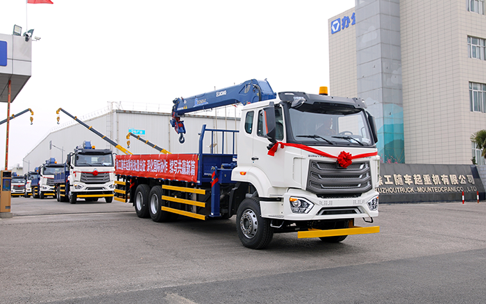 徐工SQS250隨車起重機(jī)批量發(fā)車，助力 “一帶一路” 沿線基建騰飛