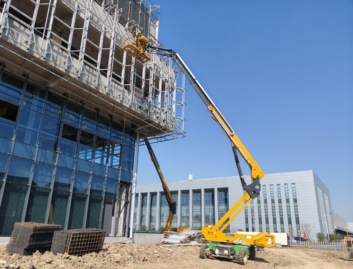 30-50米高空天團(tuán)！徐工10余臺(tái)直臂神器助力合肥新能源汽車產(chǎn)業(yè)園加速崛起