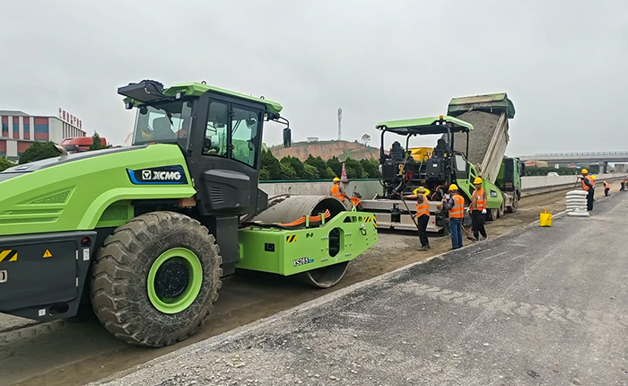 全國(guó)首例！徐工道路新能源成套設(shè)備賦能城市更新