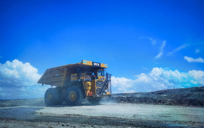 能拉能跑！徐工XDE130雙橋剛性礦車效能非凡！