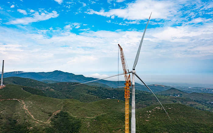 四冠王者 | 徐工XGL3300-220S風(fēng)電動(dòng)臂塔機(jī)再顯神威！