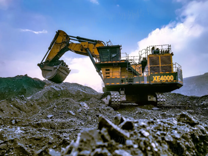 連續(xù)5萬小時出勤！徐工XE4000液壓鏟受礦區(qū)高度贊揚(yáng)！