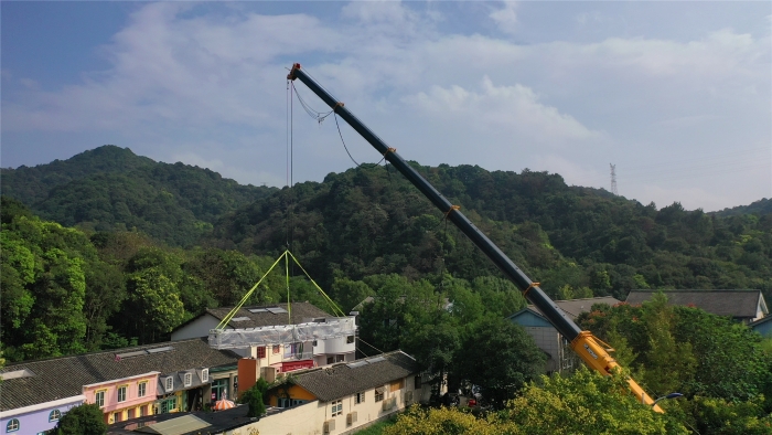 46米跨距吊3天！徐工G2代四橋130噸“闖入”影視圈！
